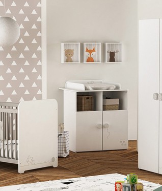 La table à langer idéale pour la chambre de bébé